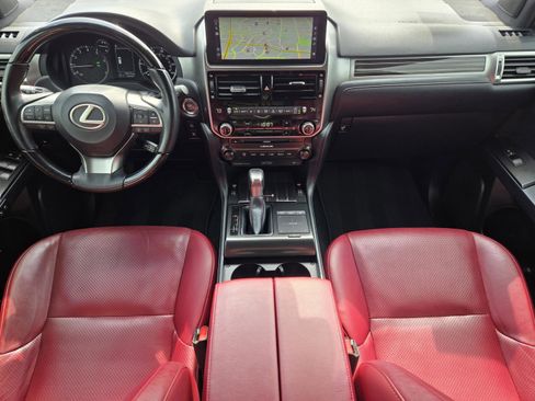 Certified 2023 Lexus GX 460 Luxury w/ Sport Design Package AWD/4WD image 17
