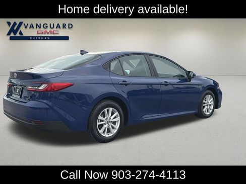 Used 2026 Toyota Camry LE FWD image 4