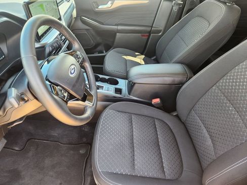 Used 2023 Ford Escape Active w/ Tech Pack #2 image 18