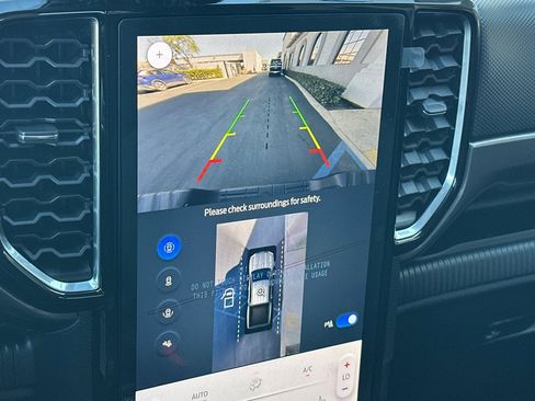 New 2025 Ford Ranger XLT w/ Equipment Group 301A High image 18