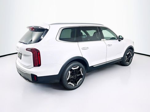Used 2025 Kia Telluride S FWD image 9