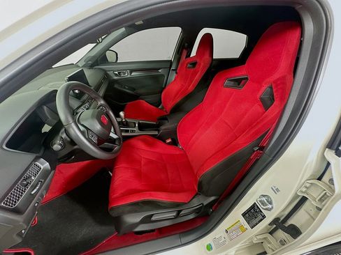 Used 2023 Honda Civic Type R image 19
