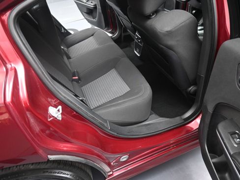 Used 2021 Dodge Charger R/T w/ Performance Handling Group image 19