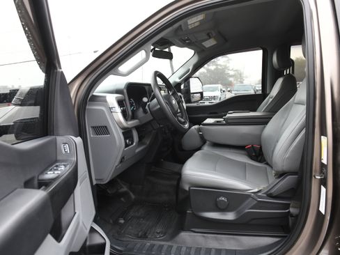 Used 2023 Ford F250 XL w/ XL Off-Road Package image 27