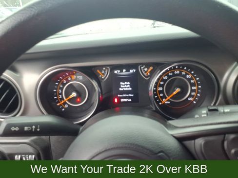 Used 2022 Jeep Wrangler Unlimited Sport image 24