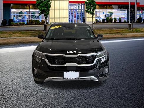 Used 2023 Kia Seltos SX w/ SX Sunroof Package AWD/4WD image 6