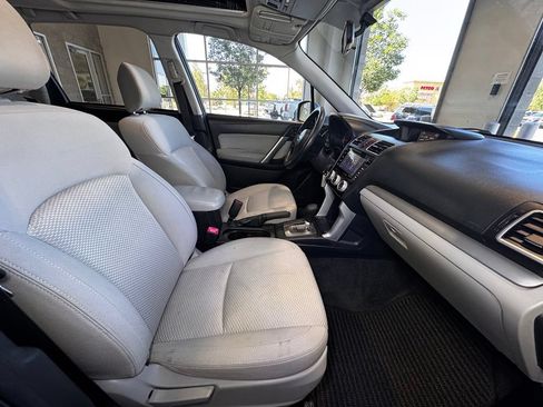 Used 2016 Subaru Forester 2.5i Premium w/ All-Weather Package AWD/4WD image 50