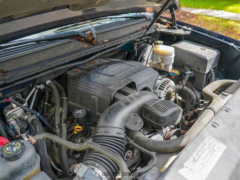 Used 2009 Cadillac Escalade AWD image 17