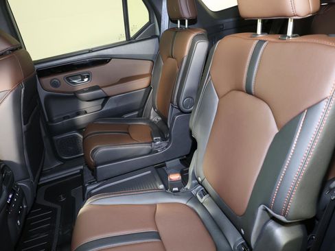 New 2026 Honda Pilot TrailSport image 24