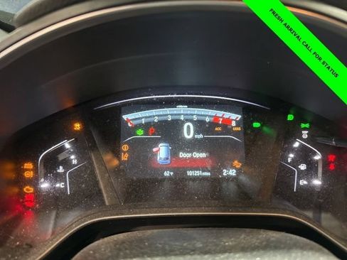 Used 2017 Honda CR-V Touring image 26