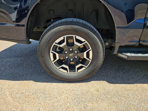Used 2023 Ford F150 Lightning XLT AWD/4WD image 30