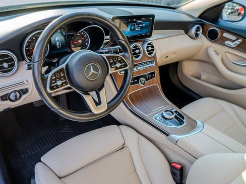 Used 2019 Mercedes-Benz C 300 Sedan image 14