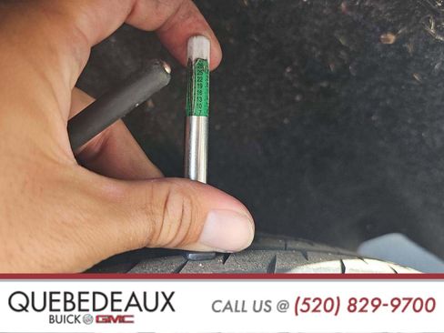 Used 2015 Toyota Camry SE image 18