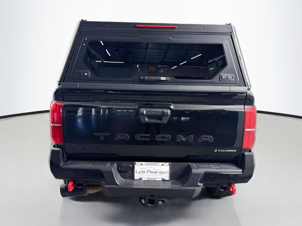 Used 2024 Toyota Tacoma TRD Off-Road AWD/4WD image 10