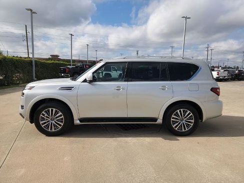 Certified 2024 Nissan Armada SL w/ Captain's Chairs Package image 8