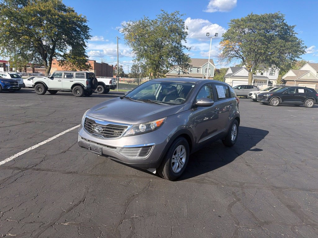 Used 2011 Kia Sportage LX AWD/4WD image 2