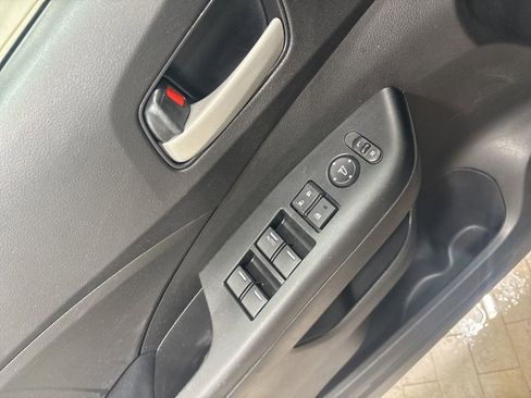 Used 2015 Honda CR-V LX image 23