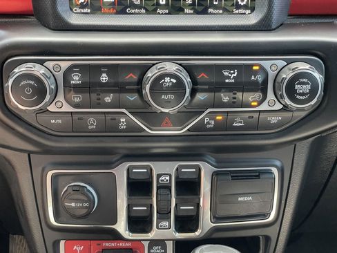 Used 2021 Jeep Gladiator Rubicon AWD/4WD image 29