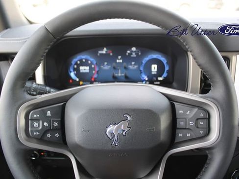 New 2025 Ford Bronco Outer Banks image 17
