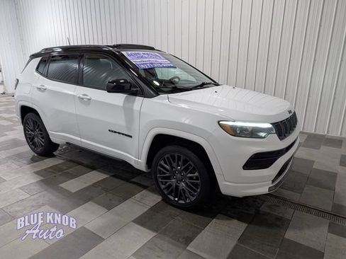 Used 2023 Jeep Compass High Altitude AWD/4WD image 5