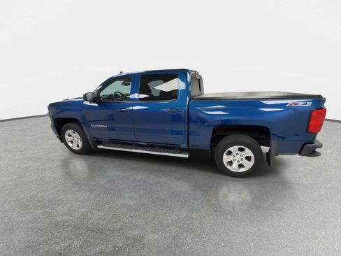 Used 2017 Chevrolet Silverado 1500 LT w/ All Star Edition AWD/4WD image 6
