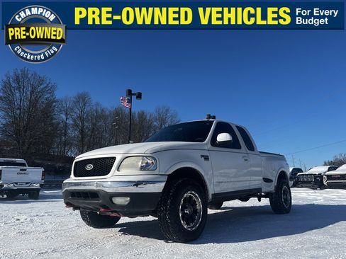Used 1999 Ford F150 XLT image 2