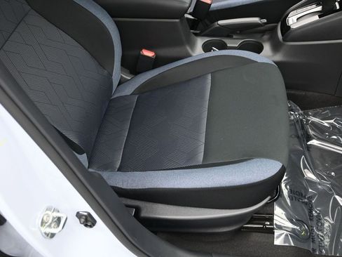 New 2025 Nissan Versa SV w/ Trunk Package image 26