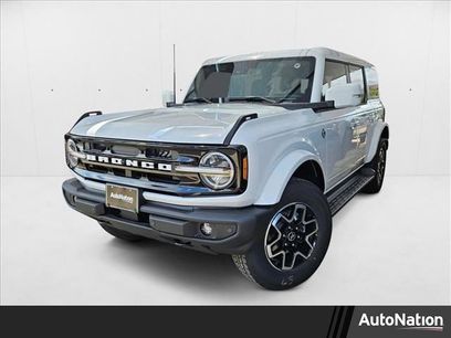 New 2025 Ford Bronco Outer Banks