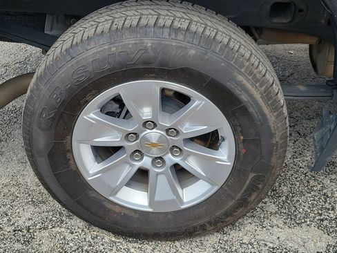 Used 2025 Chevrolet Silverado 1500 LT RWD image 11