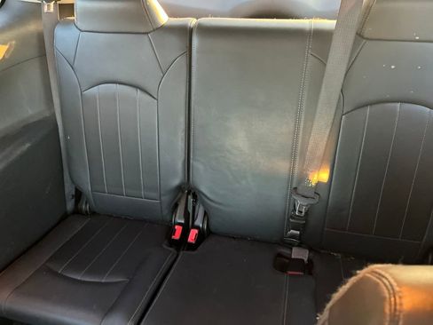 Used 2017 Buick Enclave Leather w/ Trailering Package image 22