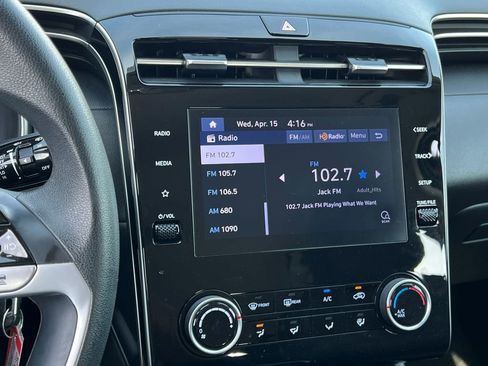 Used 2023 Hyundai Tucson SE AWD/4WD image 11