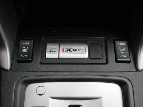 Used 2015 Subaru Forester 2.5i Limited image 32