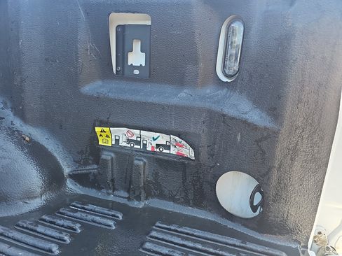 Used 2022 Ford F150 XLT w/ Equipment Group 302A High AWD/4WD image 12