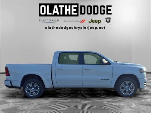 New 2026 RAM 1500 Big Horn AWD/4WD image 25