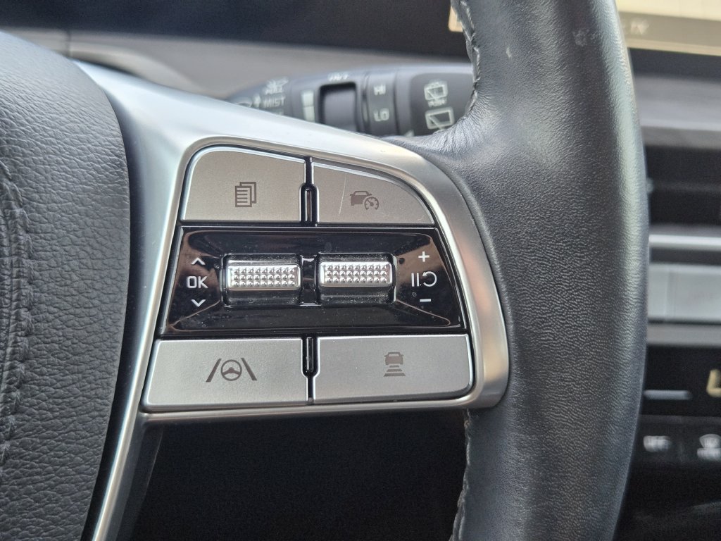 Certified 2025 Kia Telluride EX X-Line AWD/4WD image 32