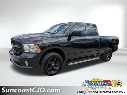 Certified 2018 RAM 1500 Express AWD/4WD image 1