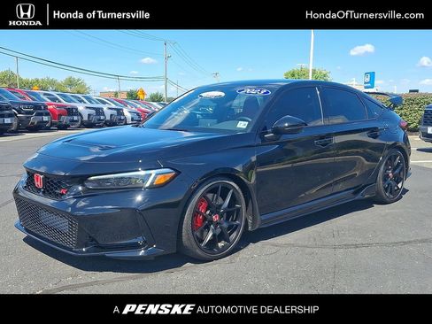 Certified 2023 Honda Civic Type R image 1