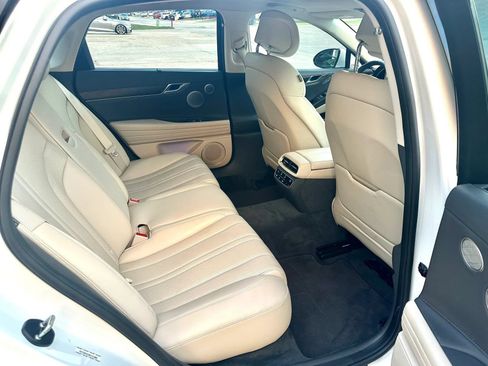 Used 2022 Genesis G80 2.5T w/ Advanced Package RWD image 15
