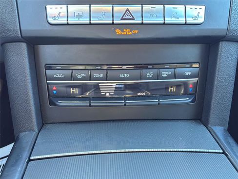 Used 2014 Mercedes-Benz E 250 E 250 BlueTEC Sport image 26