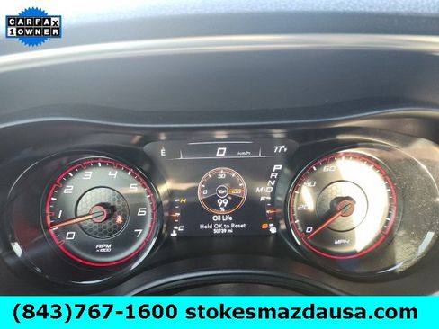 Used 2019 Dodge Charger SXT w/ Blacktop Package image 4