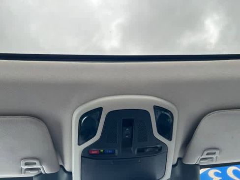 Used 2023 Subaru Outback Limited image 31