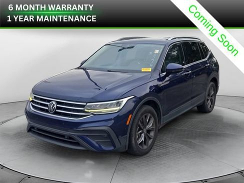 Used 2023 Volkswagen Tiguan SE FWD image 1