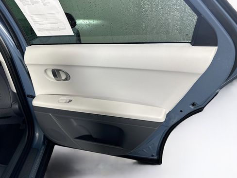 Used 2024 Hyundai Ioniq 5 SE image 29