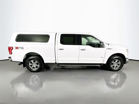 Used 2015 Ford F150 XLT w/ XTR Package image 8