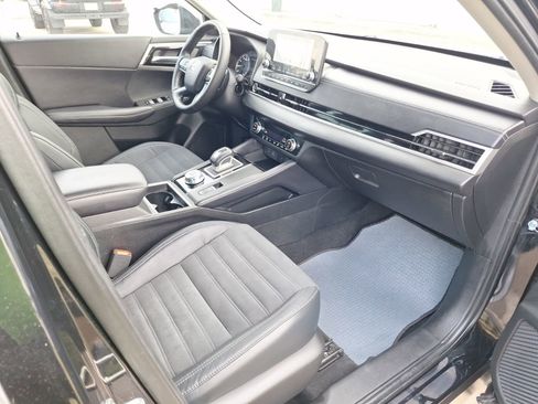 Used 2022 Mitsubishi Outlander SE image 34