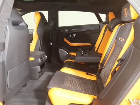 Used 2021 Lamborghini Urus image 77