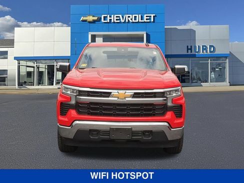 Used 2023 Chevrolet Silverado 1500 LT AWD/4WD image 10