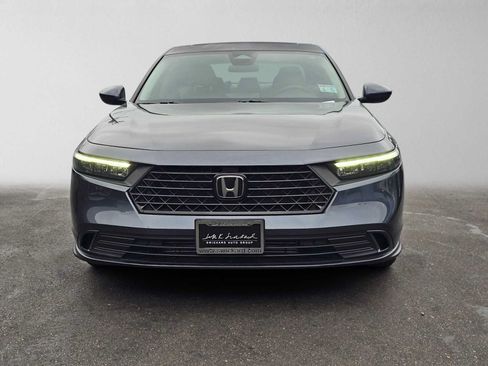 Used 2023 Honda Accord EX image 8