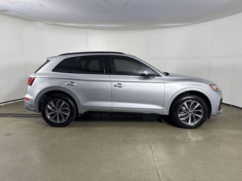 Used 2021 Audi Q5 2.0T Premium Plus w/ Premium Plus Package image 37