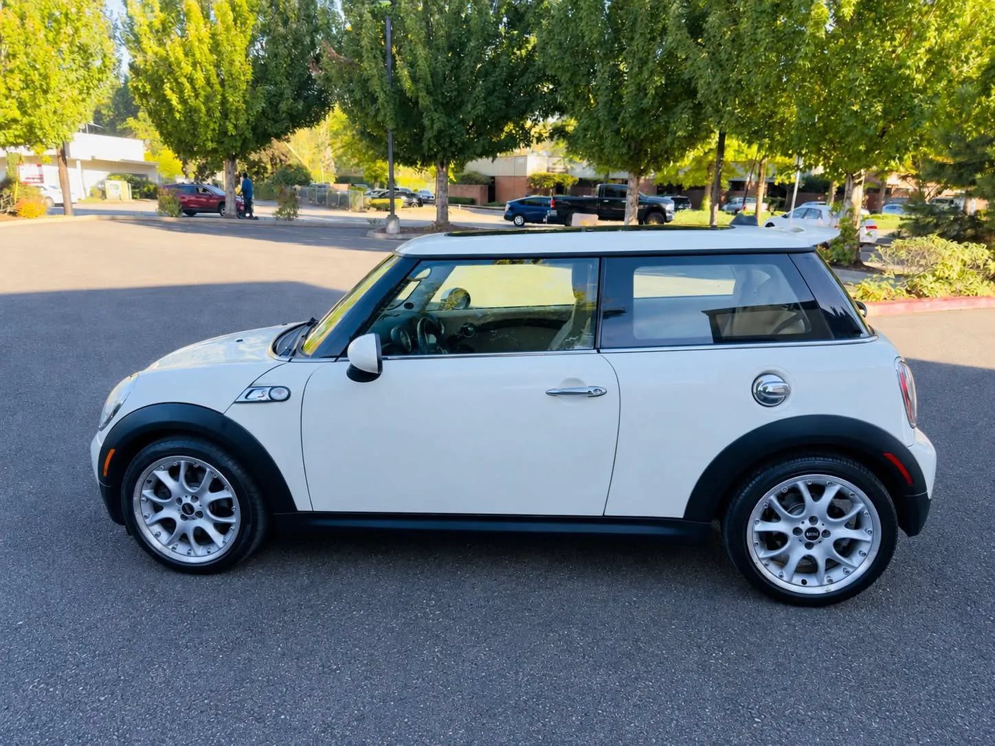 Used 2007 MINI Cooper S FWD image 2
